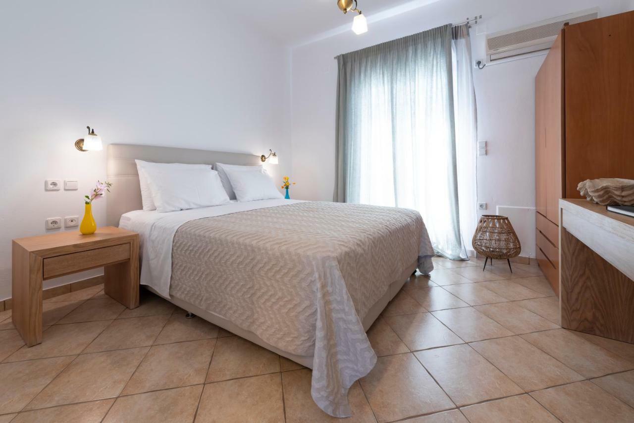 Mirabeli Apartments & Suites 阿波罗尼亚 外观 照片